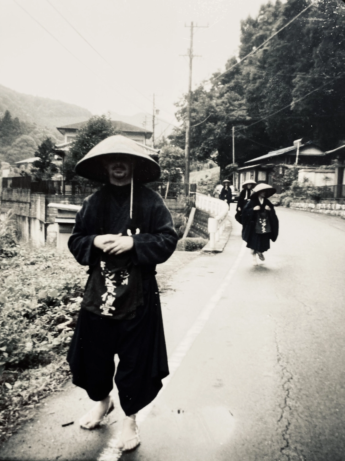 Mokurai - Akademie für Resilienz und Gewaltprävention - Männer in traditioneller Kleidung